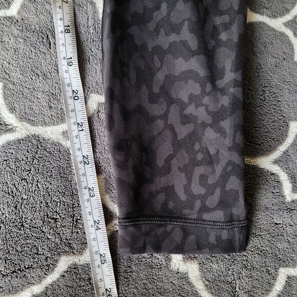 Lululemon Wunder Under High Rise Tight 25" Size 6 Luxtreme Wild Coal Camo W5BSPS - Picture 6 of 7